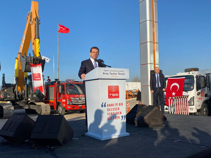 İmamoğlu: Hizmetlerimizle çıldırtmaya devam edeceğiz 