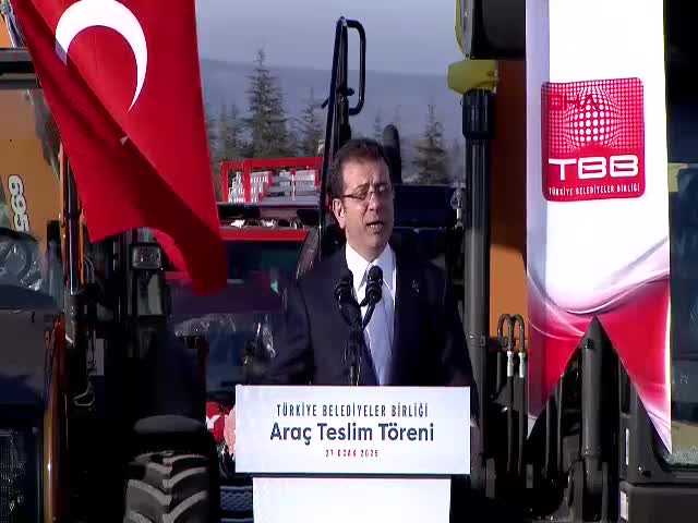 ANKARA - İmamoğlu: Hizmetlerimizle çıldırtmaya devam edeceğiz