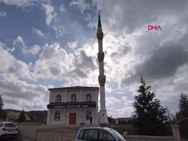 EDİRNE - Keşan’da hayırseverlerin inşa ettirdiği 600 kişilik cami, ibadete açıldı 