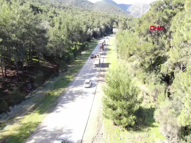 MUĞLA - Bodrum'da jandarmadan dron destekli denetim, hatalı sollama yapan sürücü, 'Yanlış yaptım'