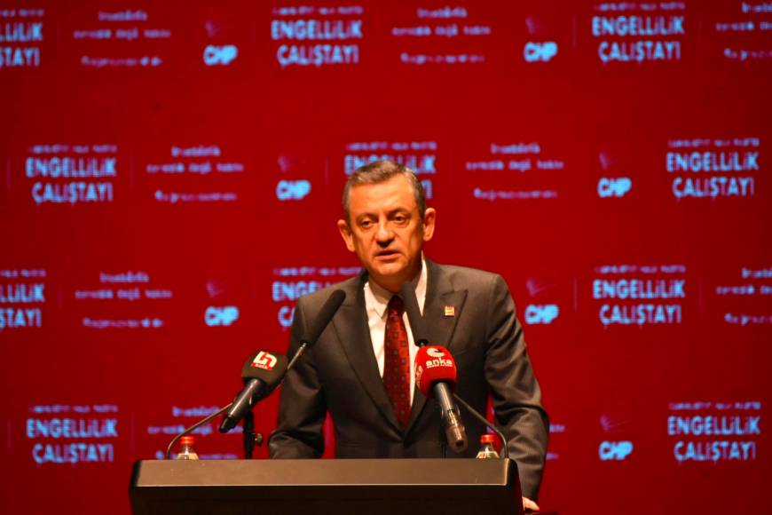 Özgür Özel: Engelliler bakanlığı kurulacak ve başında engelli bakan olacak