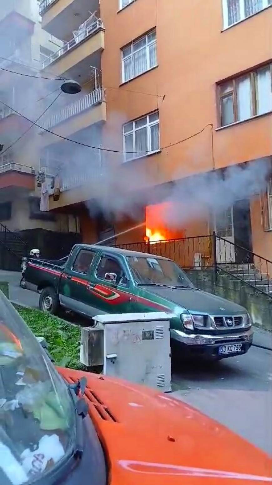 Boş dairede çıkan yangın, söndürüldü