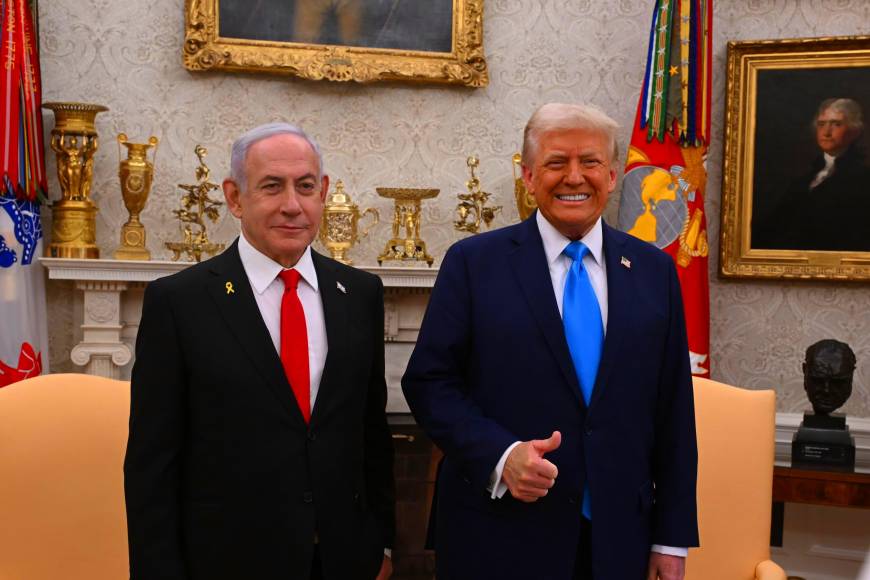 Trump ve Netanyahu Beyaz Saray'da görüştü