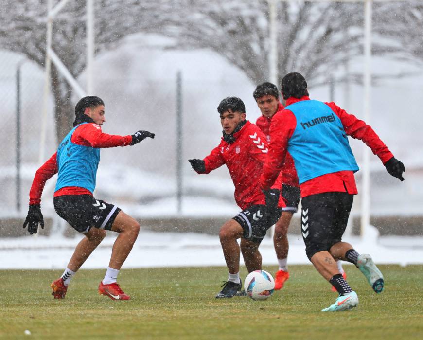 Sivasspor, Beşiktaş maçı hazırlıklarına başladı 