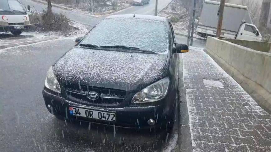 İstanbul- İstanbul'da kar yağışı etkili oluyor