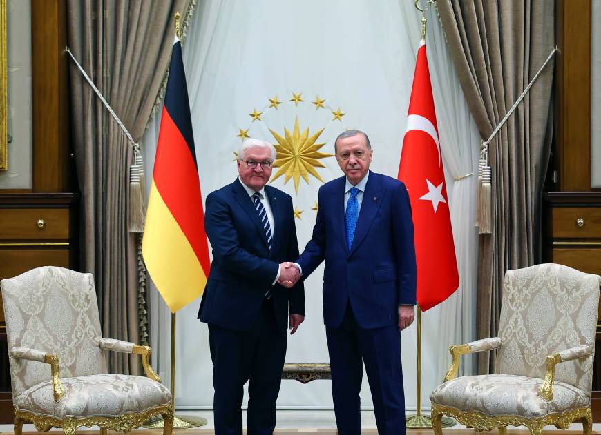 Cumhurbaşkanı Erdoğan, Alman mevkidaşı Steinmeier ile bir araya geldi