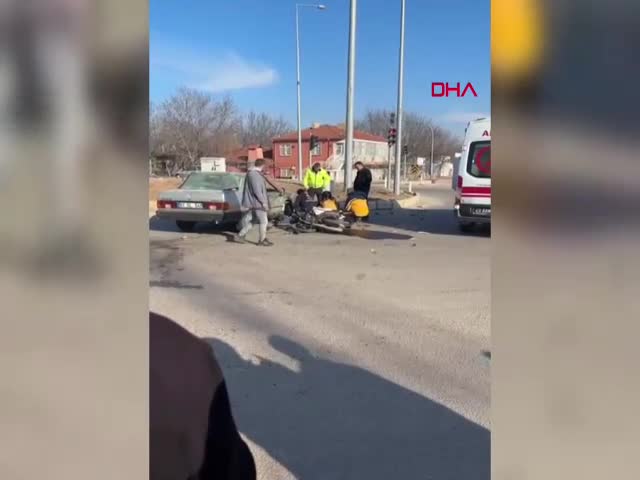 KIRŞEHİR 'de motosiklet ile otomobil çarpıştı: 1 ölü, 1 yaralı