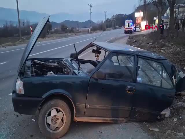 BOLU- Mucize kurtuluş; ikiye bölünen otomobilden yara almadan kurtuldu