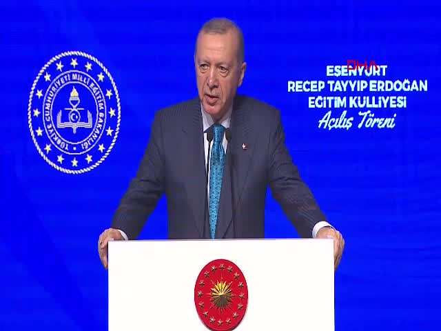 İstanbul- Cumhurbaşkanı Erdoğan: Bin 381 engelli öğretmen atanacak -1