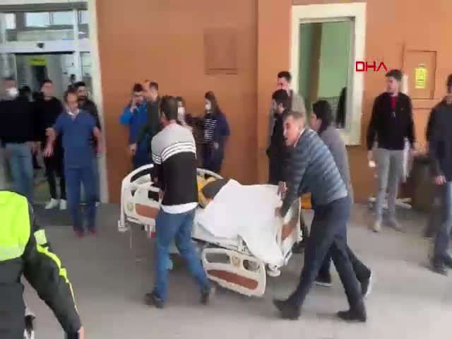 HATAY - Hatay'da özel hastanede yangın çıktı, hastalar tahliye edildi