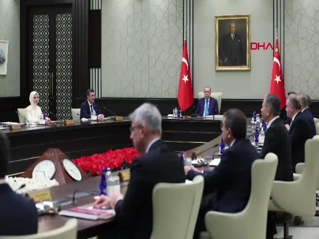 ANKARA - Cumhurbaşkanı Erdoğan başkanlığında Kabine Toplantısı başladı