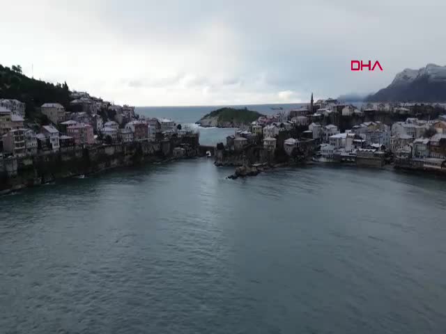 BARTIN - Beyaza bürünen Amasra havadan görüntülendi